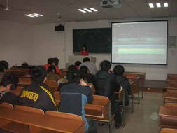 剪輯DV，剪輯生活 記計算機與計算科學(xué)學(xué)院新聞部DV剪輯培訓(xùn)